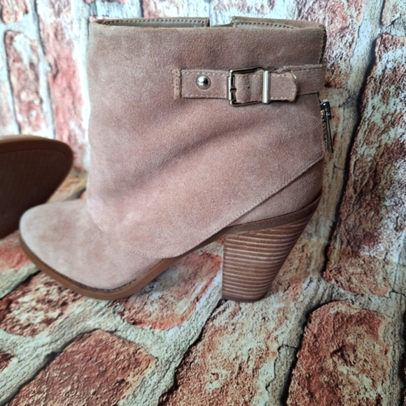 Jessica Simpson Cassley Ankle Boots Color: Rose Taupe - Picture 6 of 16